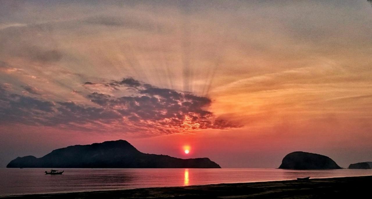Namaste Resort Sam Roi Yot Eksteriør bilde